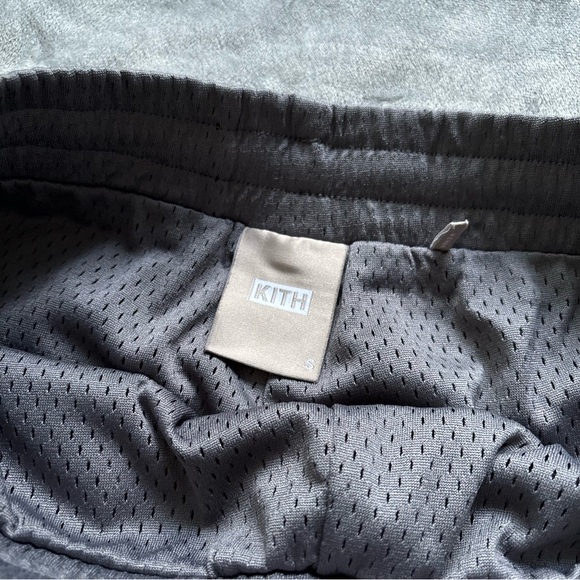 Kith Shorts - Picture 4 of 6